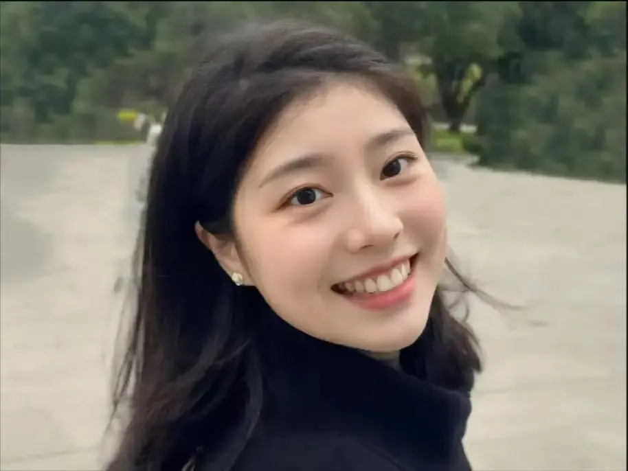 《秦嘉妮》4K高清未删减版在线观看-《秦嘉妮》完整版中文字幕极速追剧资源