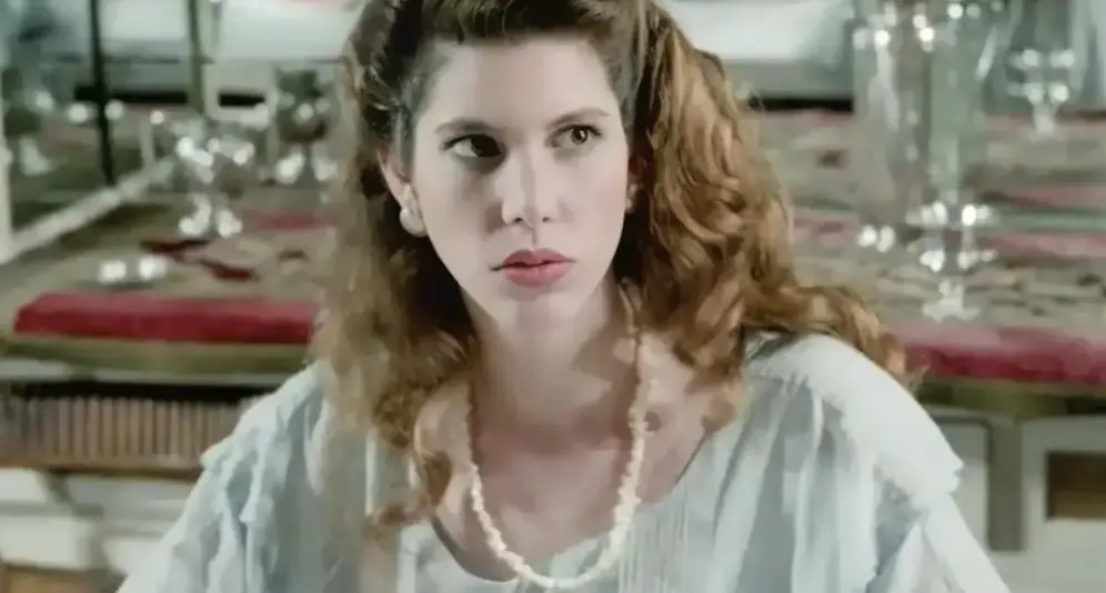 《美丽小蜜桃3》高清完整版哪里能看？这部意大利恐怖电影系列最内省的一章《美丽小蜜桃3》全集资源如何获取？