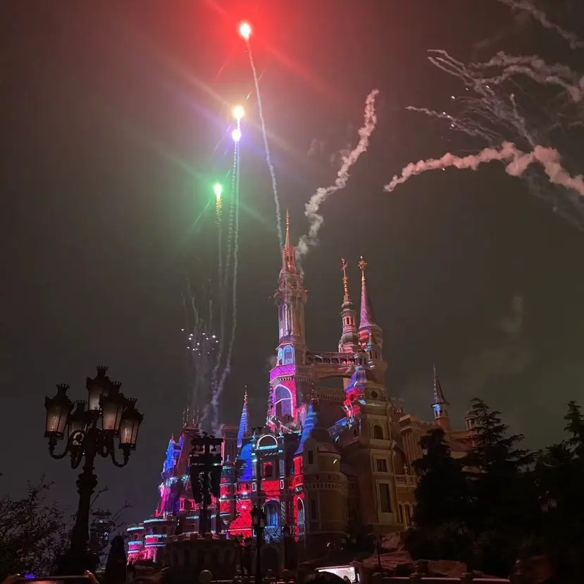 《悬崖绝壁》高清完整版资源下载-《悬崖绝壁》2026美国惊险动作电影迅雷网盘播放/观看/下载/资源