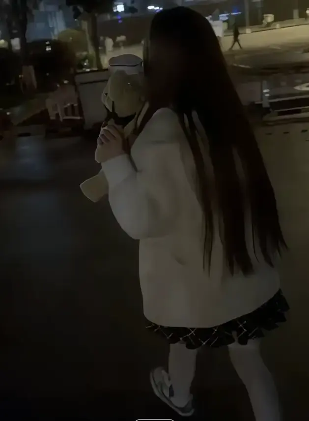 《小远ovo-vlog第三期》4K高清无删减版《小远ovo-vlog第三期》在线观看