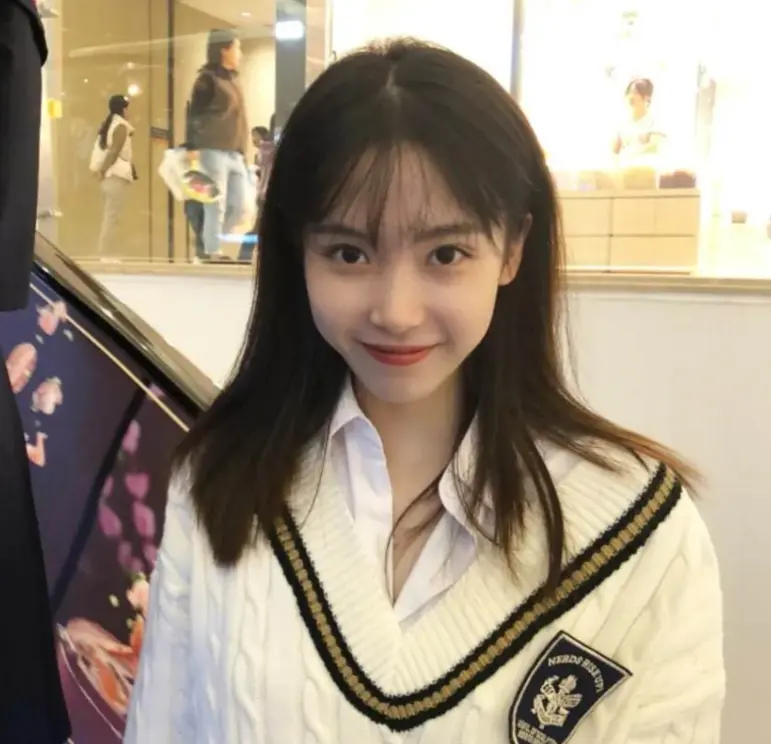 《初恋时间》《初恋时间》超清未删减版：初恋时间》全集动漫在线观看，高清资源完整版百度网盘播放《初恋时间》